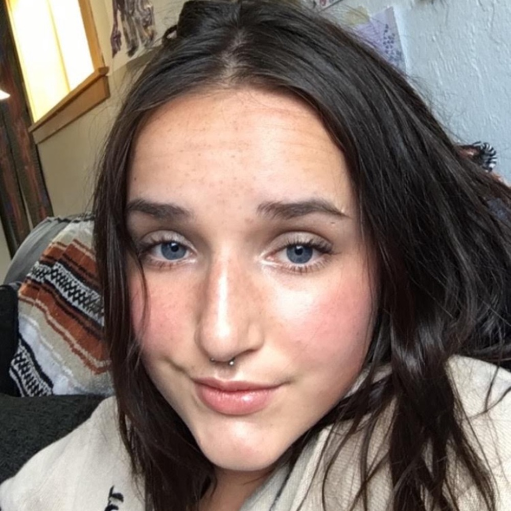 Meet your Posher, Ash